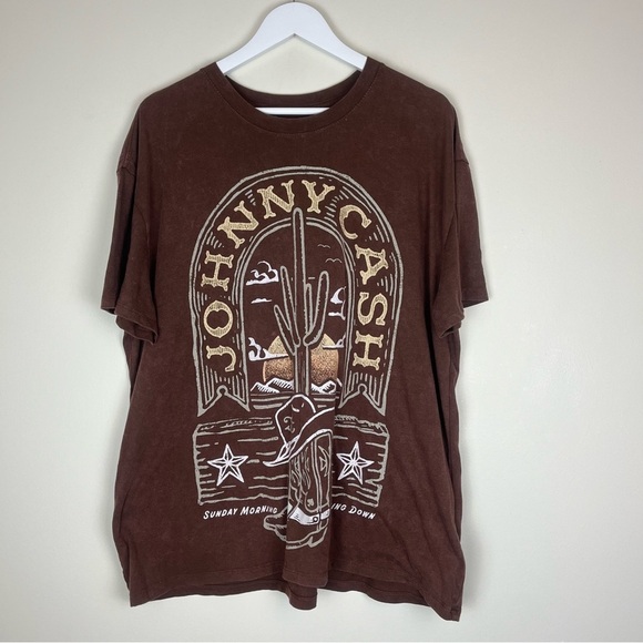Johnny Cash Other - Johnny Cash Graphic T-Shirt size Large